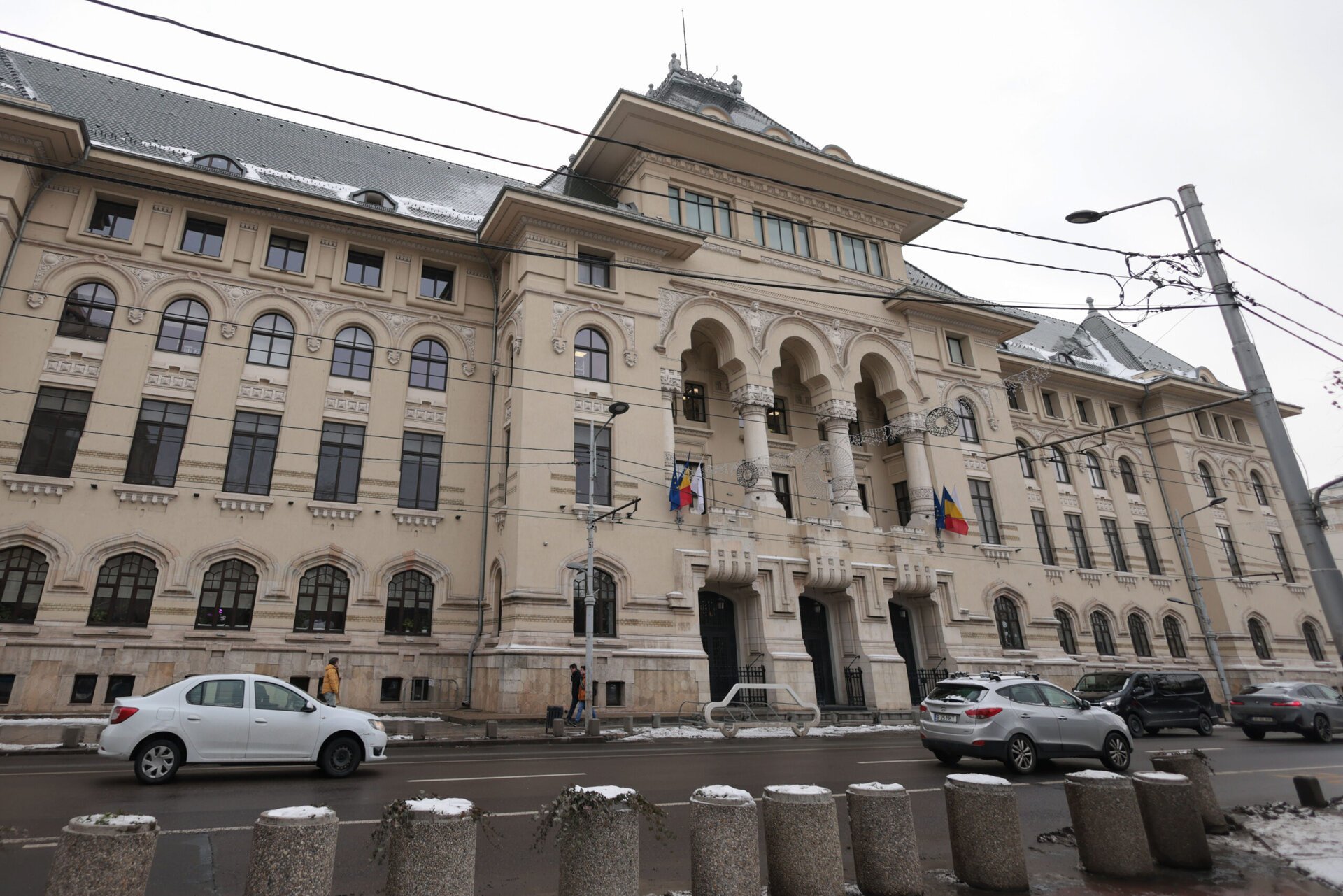 Guvernul include primăriile în plata datoriilor primăriei capitalei