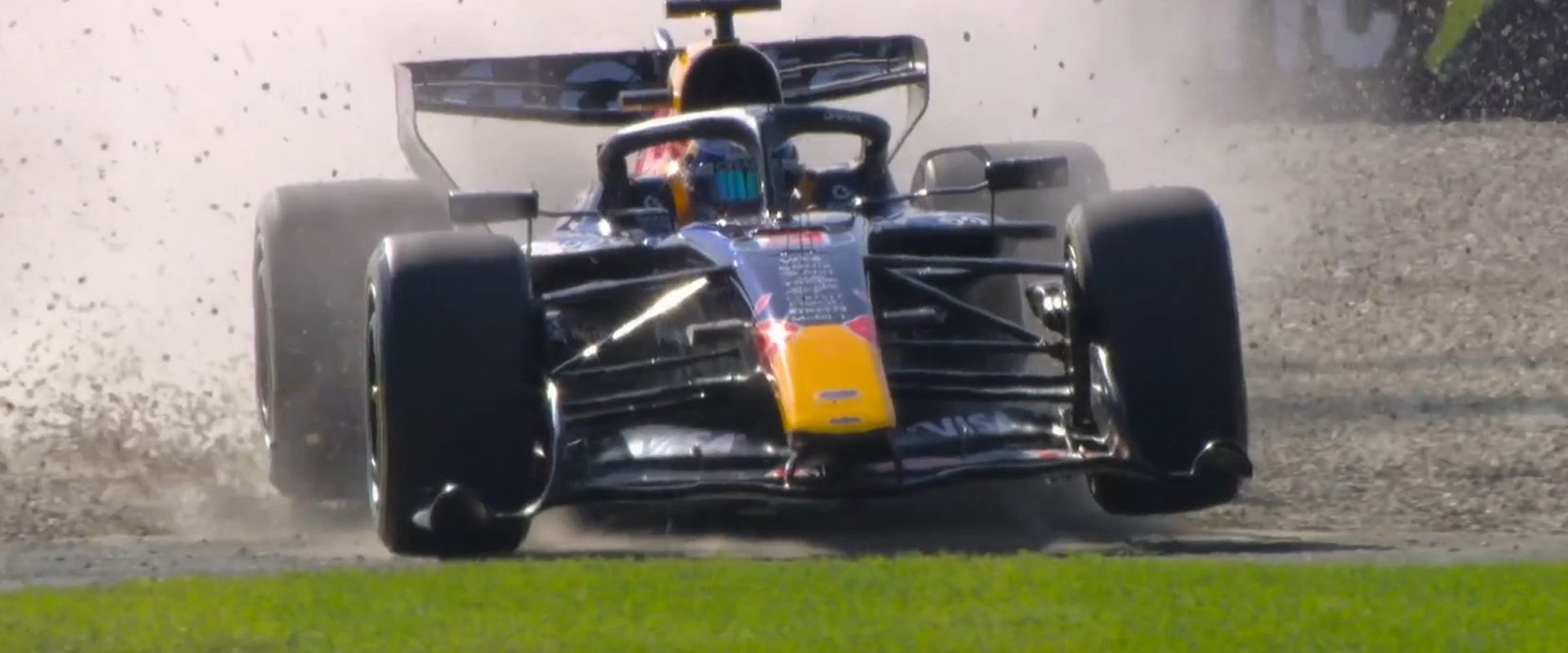 Anunţul făcut de Verstappen după primele antrenamente din MP al Australiei. În a doua sesiune, a ieşit în decor