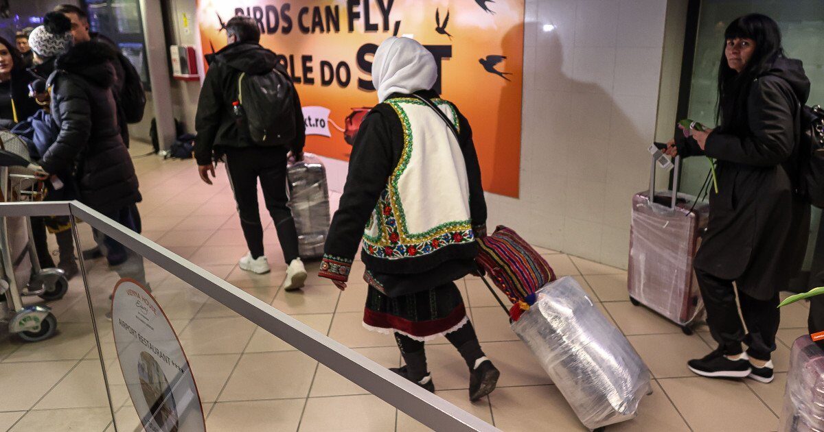 Revenire de urgență: 250 de români s-au întors din Emirate, o nouă cursă de la Dubai