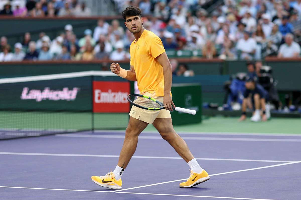 Alcaraz, victorie fulger în Indian Wells, djokovic suferă, dar avansează