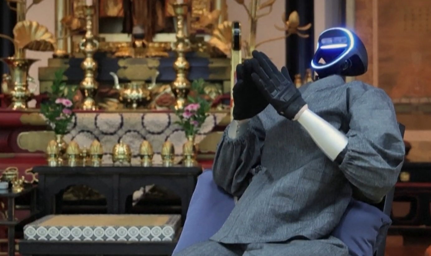 Japonia: Robot AI „Buddharoid” pentru îndrumare spirituală, testat