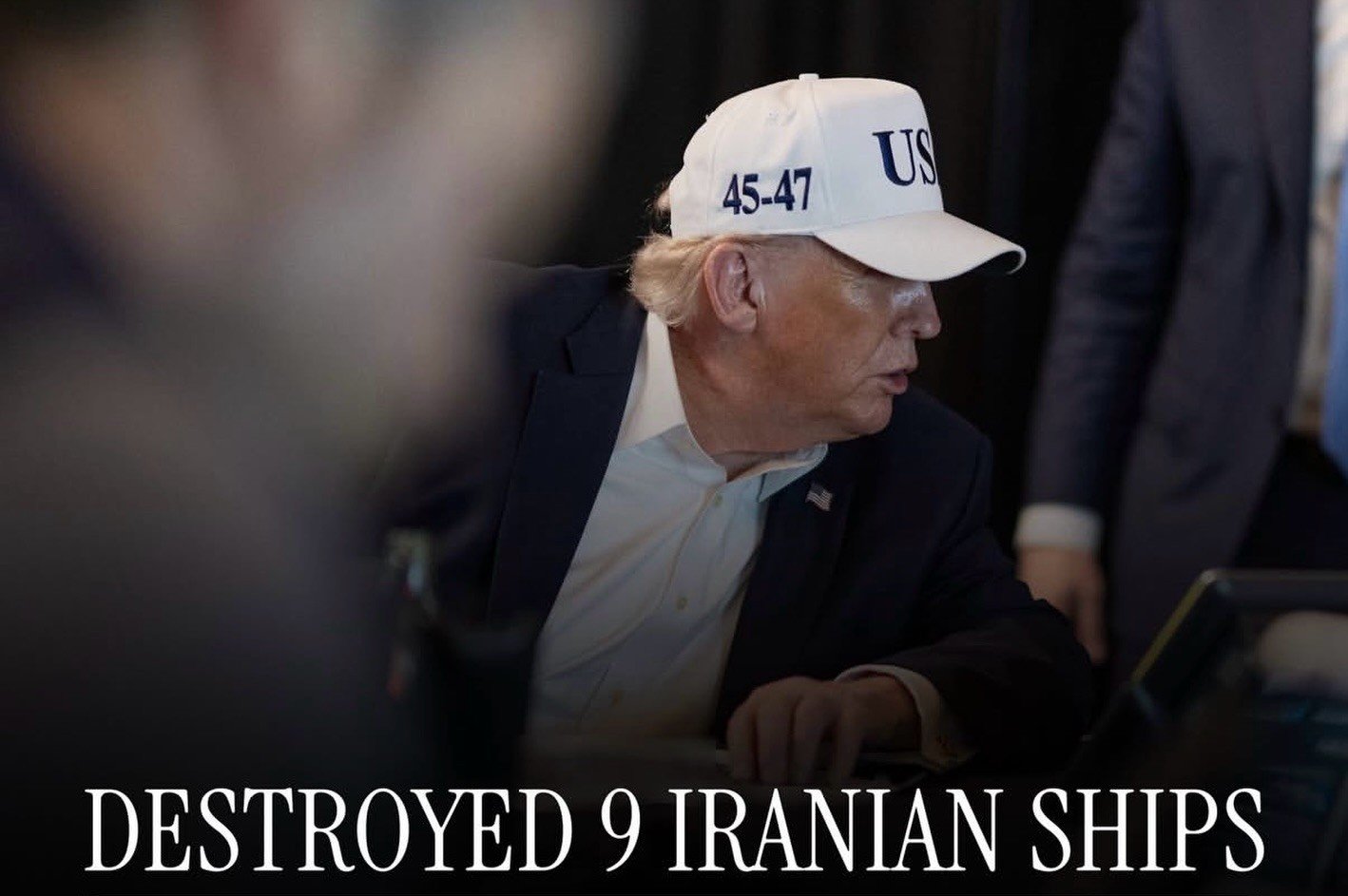 Trump: Am distrus nouă nave iraniene, unele mari, le urmărim și pe celelalte