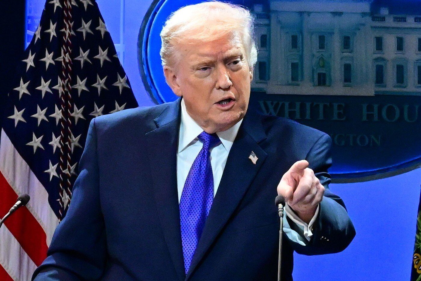 Trump amenință, iar iranul e „fără marină”: Tensiuni globale