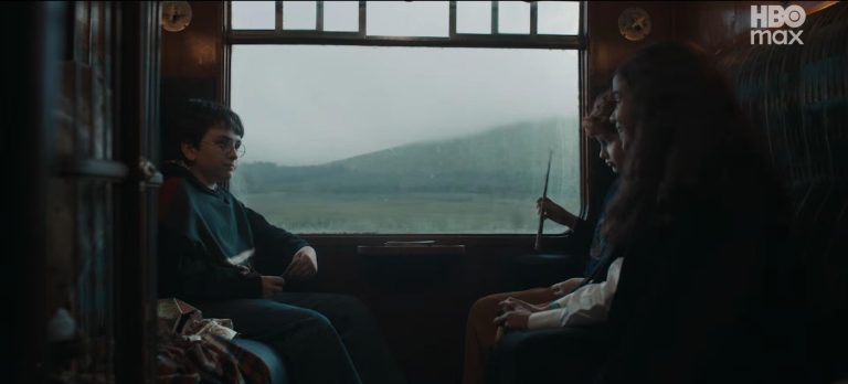Video: Apar primele imagini din serialul harry potter. Când are loc marea premieră?