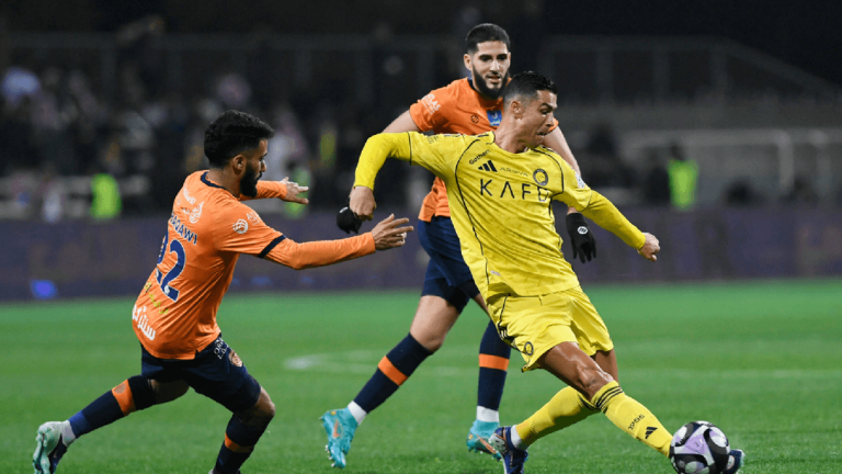 Ronaldo, pe banca până la refacere: Starul nu joacă, dar e cu al nassr