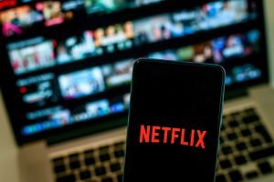 Netflix dă în judecată ByteDance, acuzând un „motor de piraterie”. Procesul, iminent.
