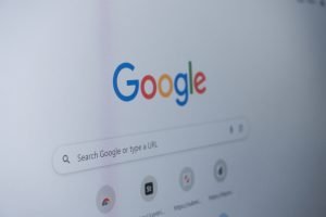 Google: Motorul de căutare ar putea avea probleme, avertizează compania