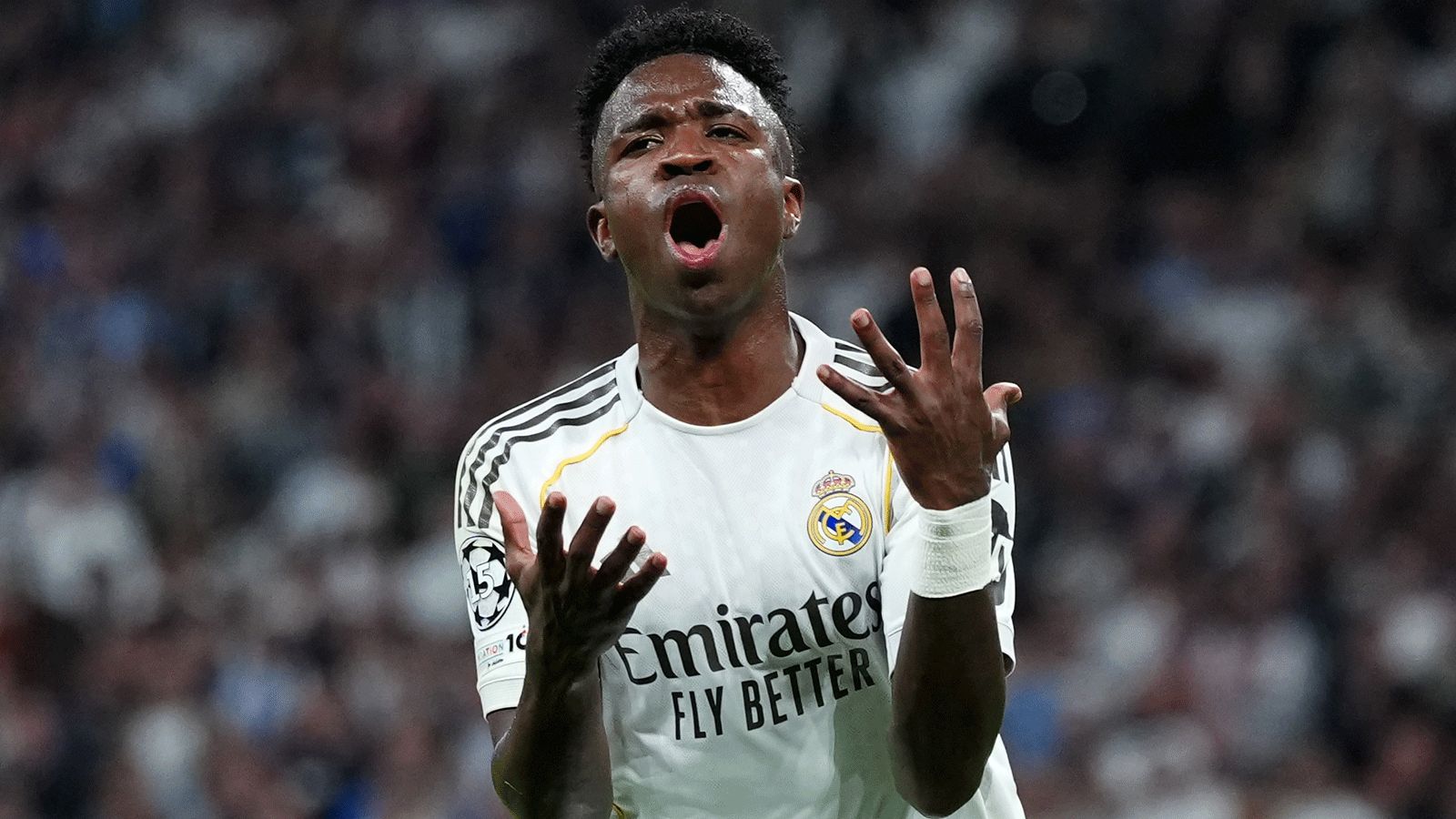 Kompany, antrenorul Bayern, îl susține pe Vinicius Junior: „Să rămână așa”