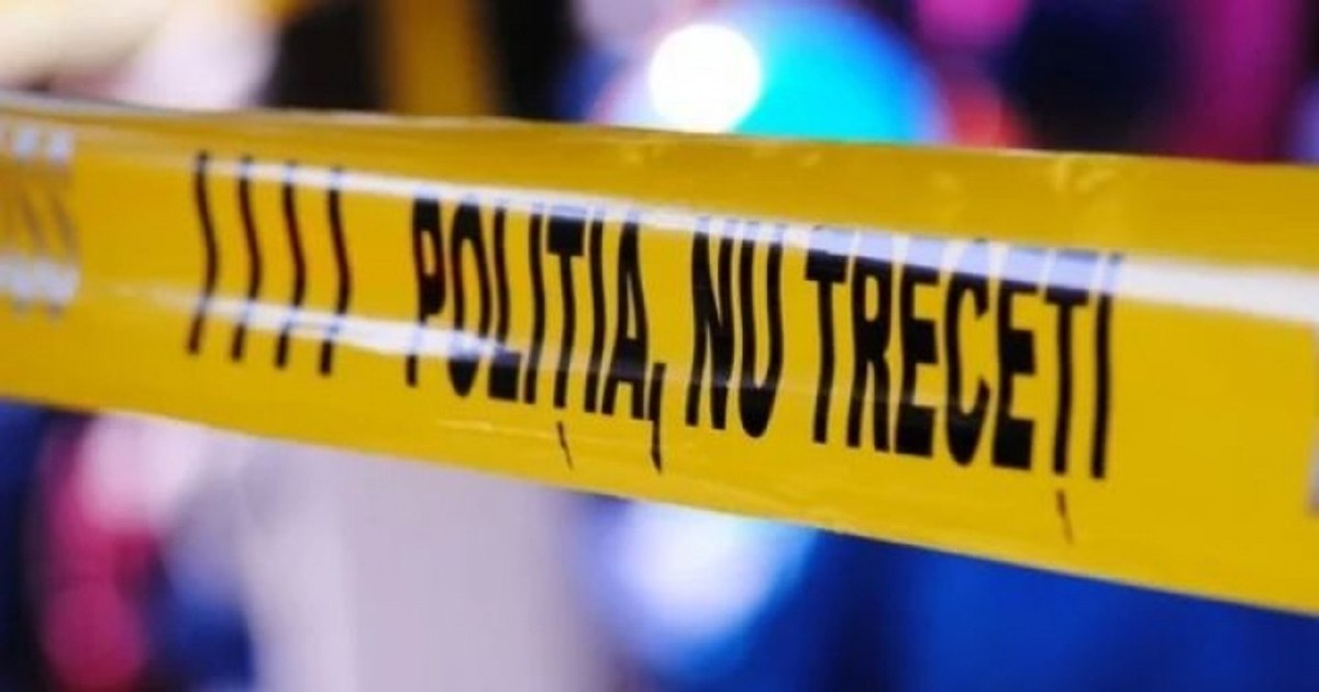 Copil de 12 ani, moarte tragică: S-a aruncat de la etaj după ce a forțat ușa balconului