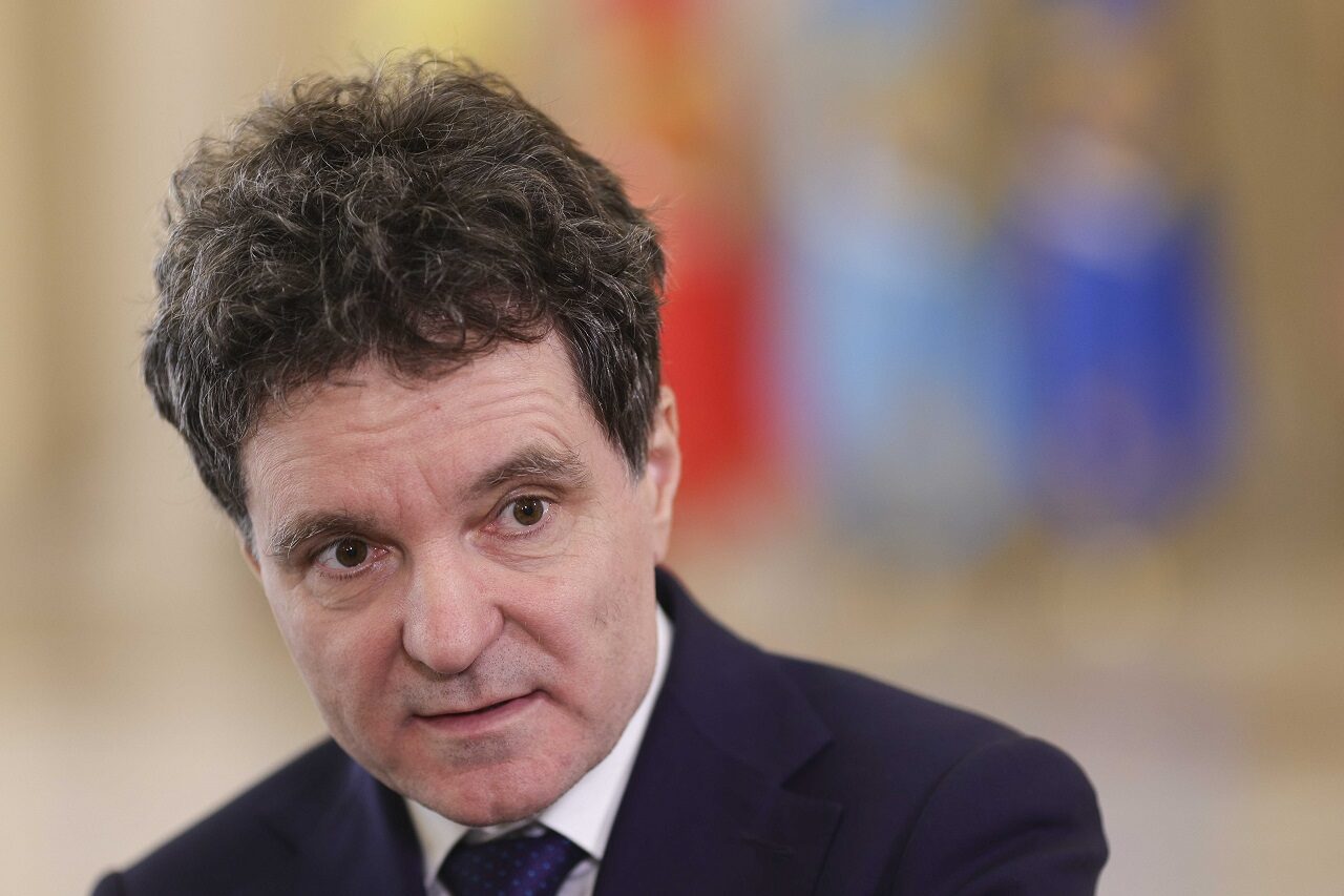 Nicușor Dan, după negocieri: Dialog, indiferent de formula politică. AUR, exclus