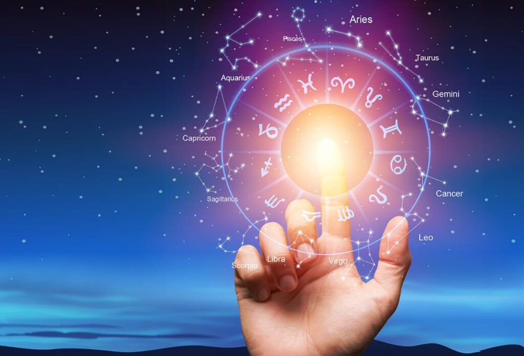 Horoscop: Zodiile care primesc protecție divină până la finalul lui aprilie