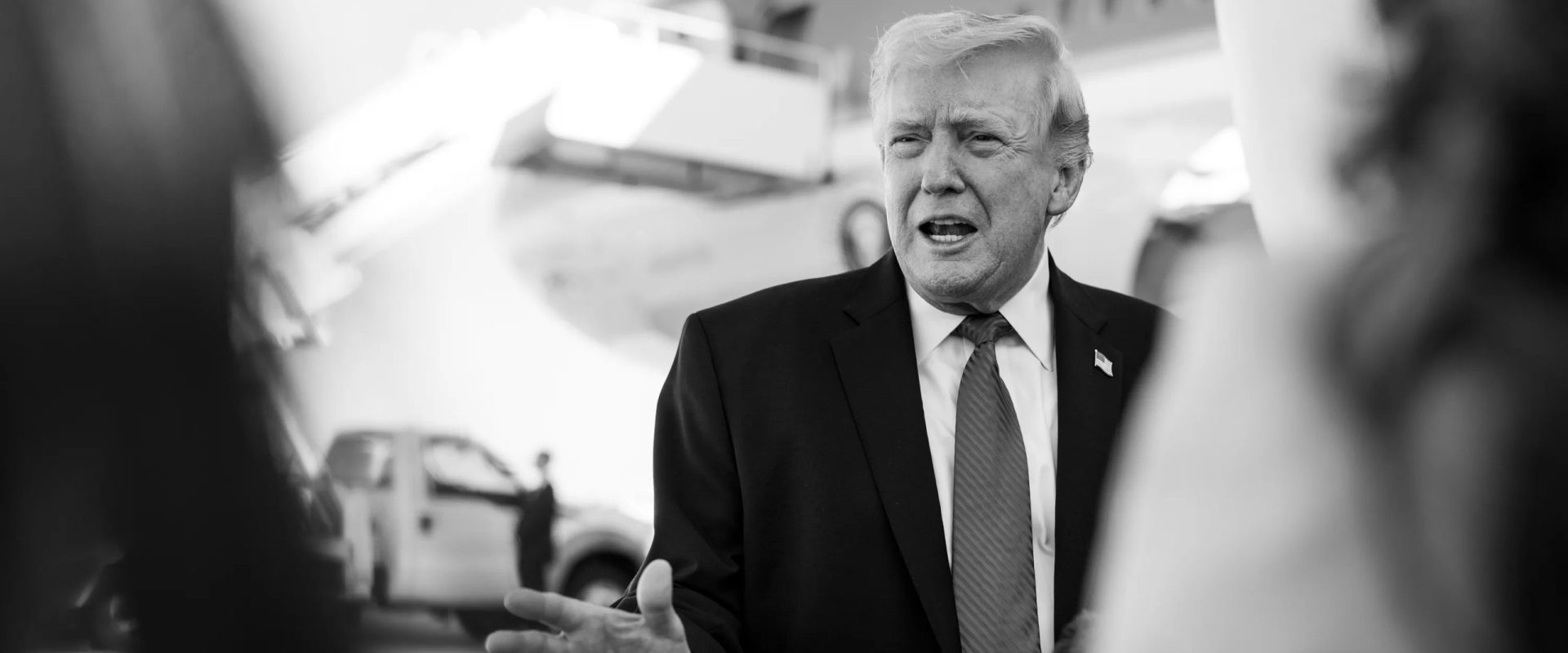 Trump, despre OZN-uri: „Documente interesante” în urma analizei dosarelor secrete