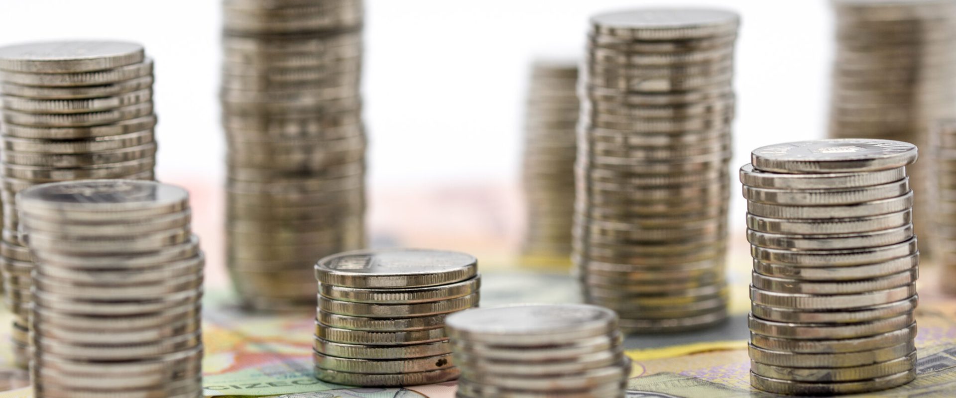 Pensiile cresc din iulie 2026: Cât încasează românii și unde beneficiază