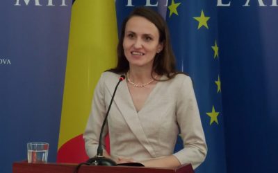 Oana Țoiu și Roberta Metsola: „Voința pro-Europeană a României e o ancoră”