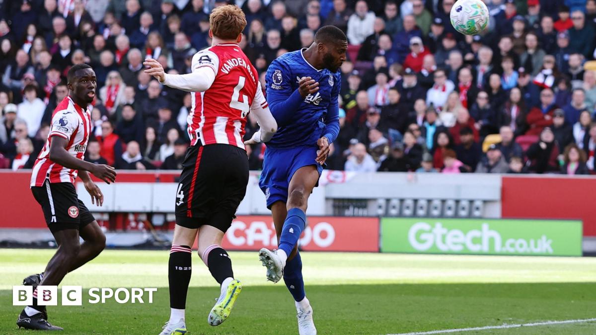 Premier League: Arsenal, Liverpool la raport! Vezi scorurile live