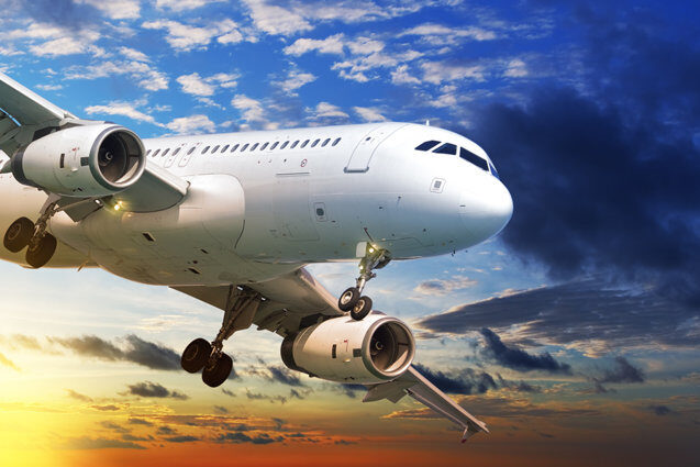 Alertă AIE: Europa, risc major de criză de combustibil pentru avioane în 6 săptămâni