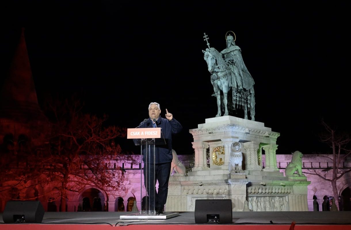 Întâlnirea lor e plictisitoare, dar fără petreceri „herebere”