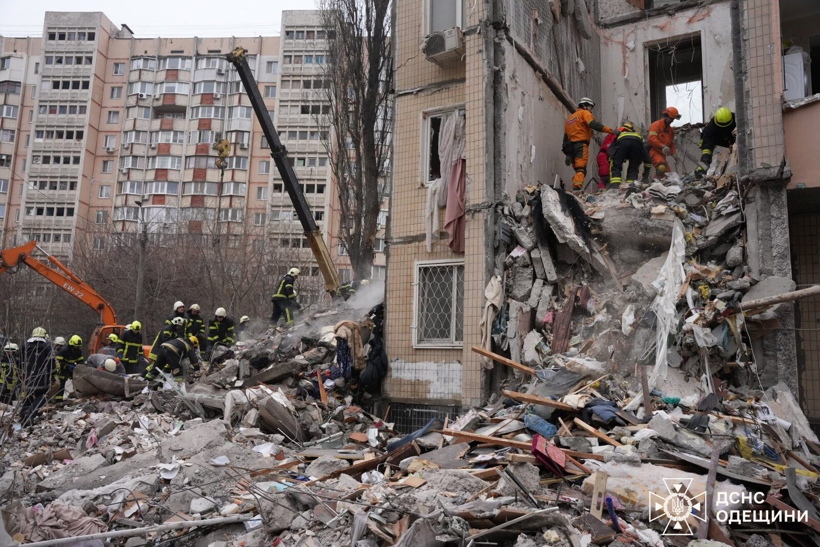 Atac devastator al rusiei la Odesa: Trei morți, inclusiv un copil, 15 răniți