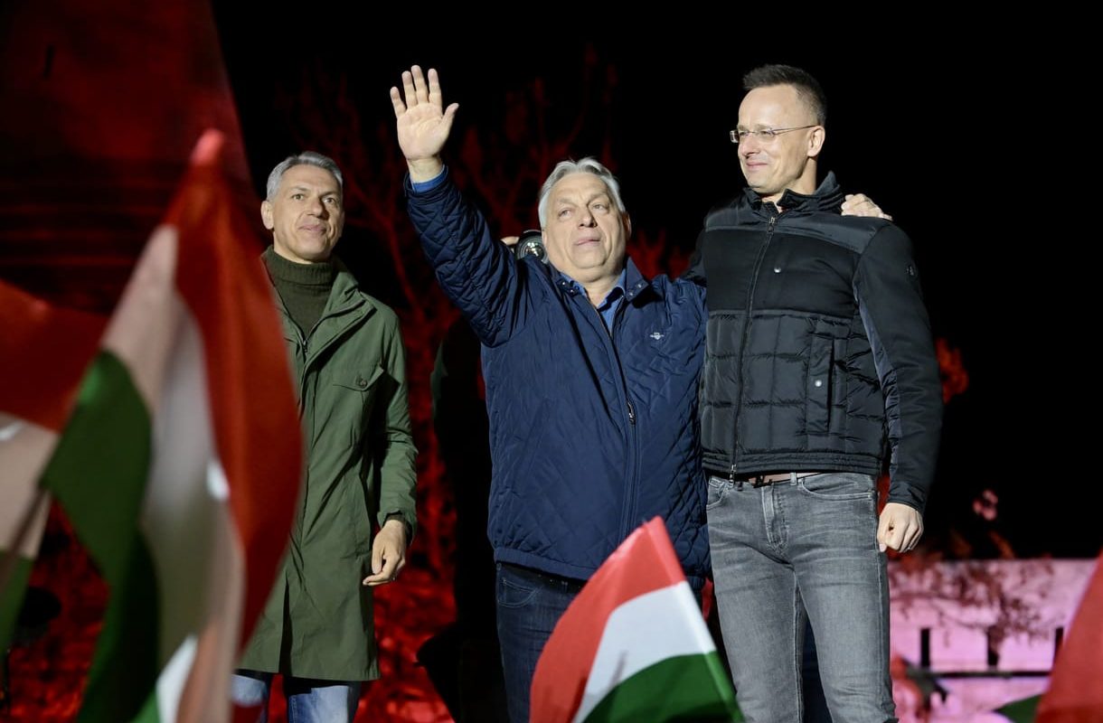 Szijjarto revine pe Facebook: Politicianul nu pare afectat