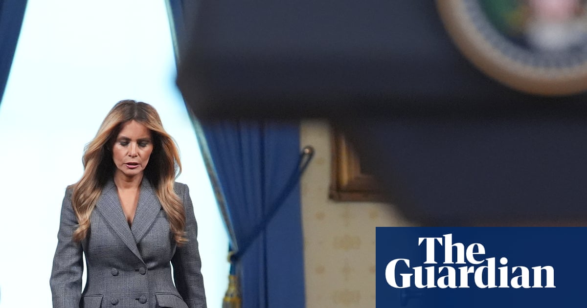 Melania Trump, gest straniu după ce DONALD Trump a negat legăturile cu EPSTEIN