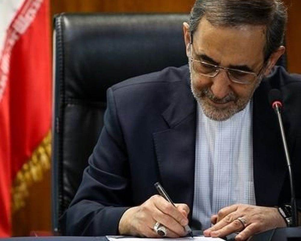 Velayati, avertisment dur: Iranul controlează Strâmtoarea Ormuz