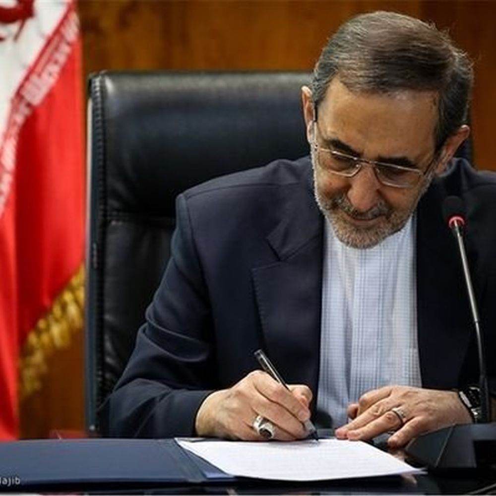 Velayati, avertisment dur: Iranul controlează Strâmtoarea Ormuz