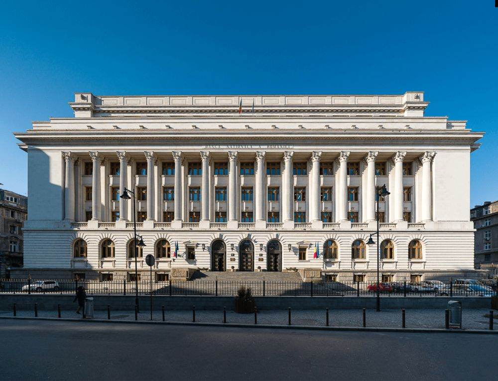 Banca Națională și INS analizează: Cum stau românii cu banii și cheltuielile?