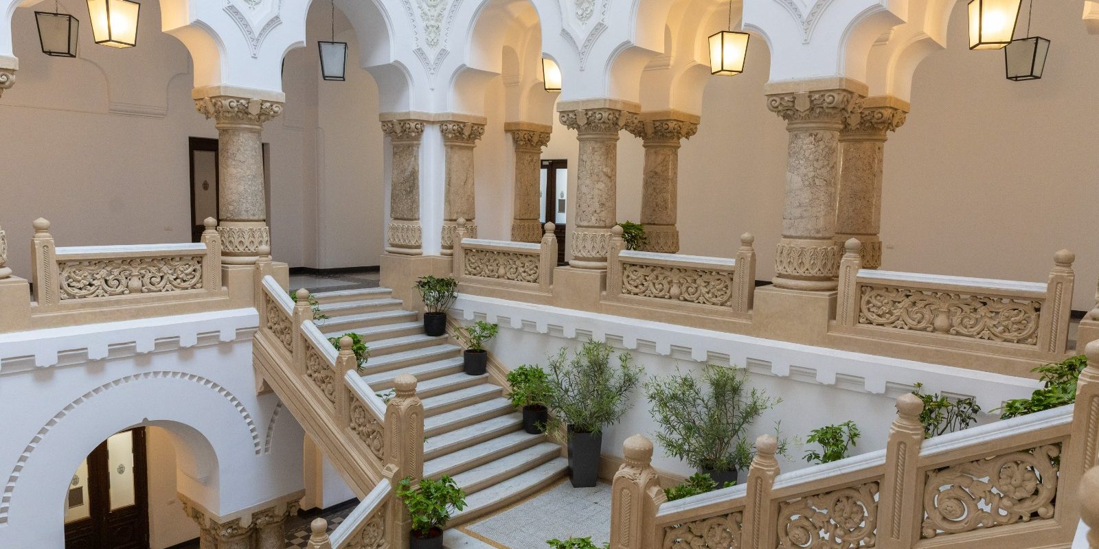 Tururi ghidate la Primăria București: Vezi clădirea, în fiecare weekend