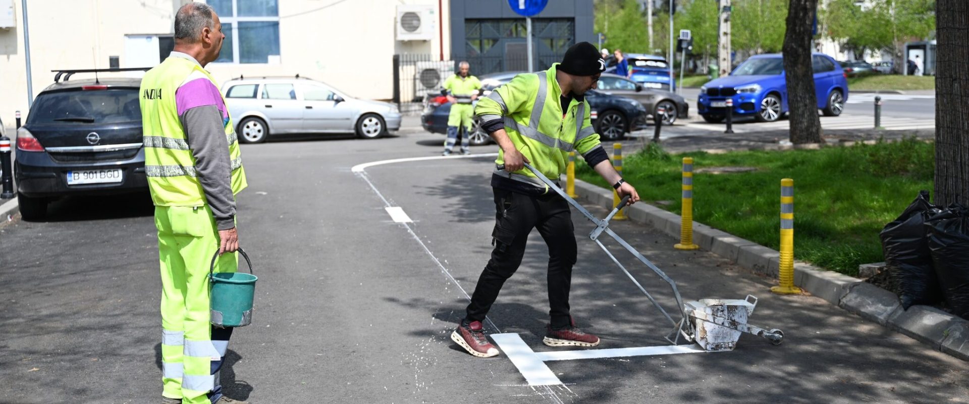 Sectorul 1: 50 de locuri noi de parcare în zona Minerva