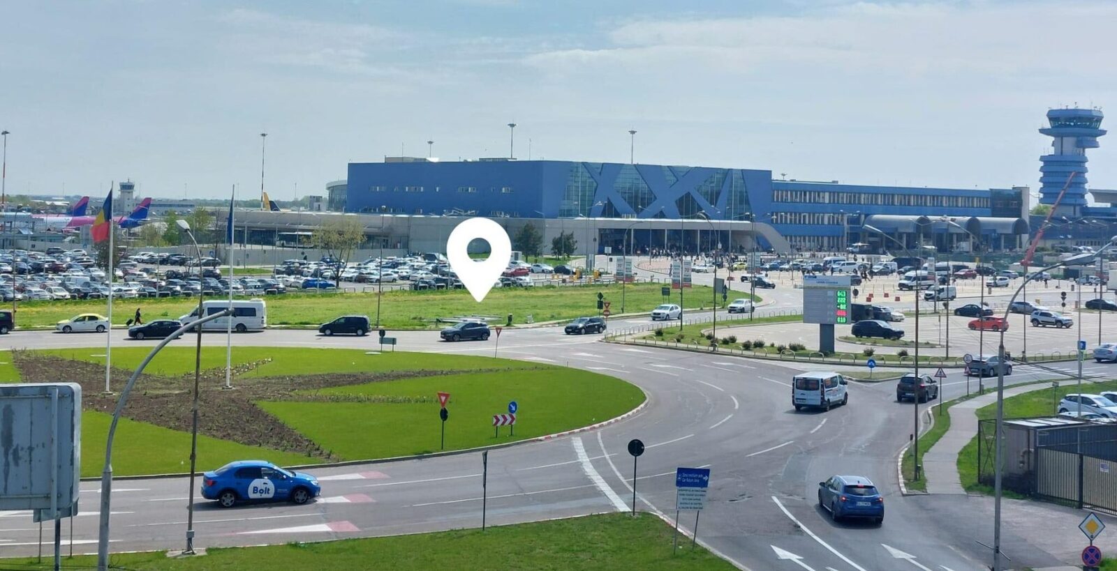 Otopeni: Autogara vis-a-vis de aeroport, pas important pentru călători