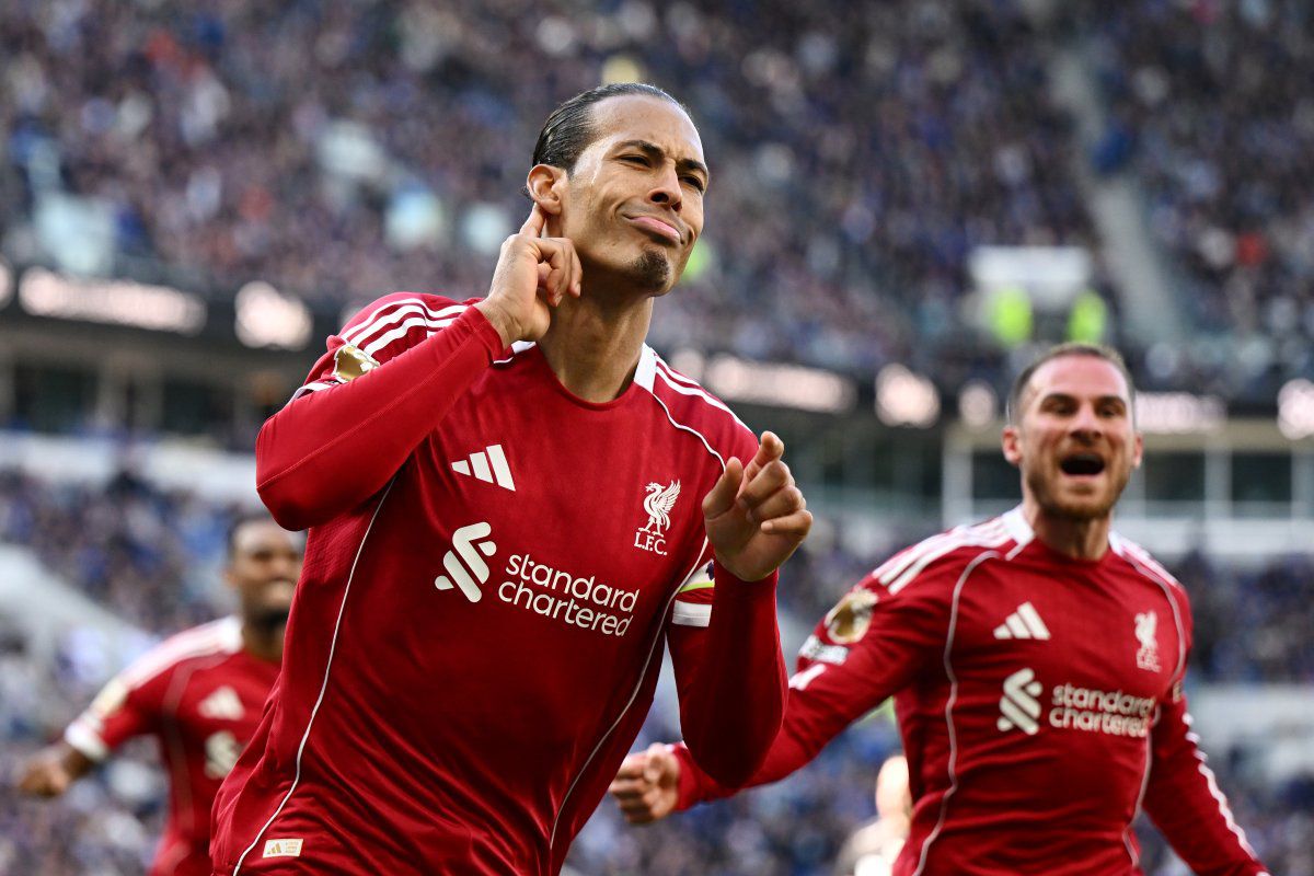 Van Dijk, eroul lui Liverpool în derby-ul Merseyside: Gol în prelungiri