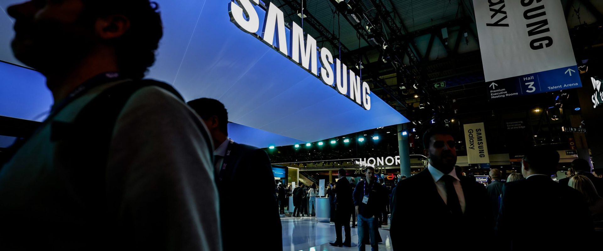 Samsung abandonează aplicația de mesaje: Ce se întâmplă cu utilizatorii?