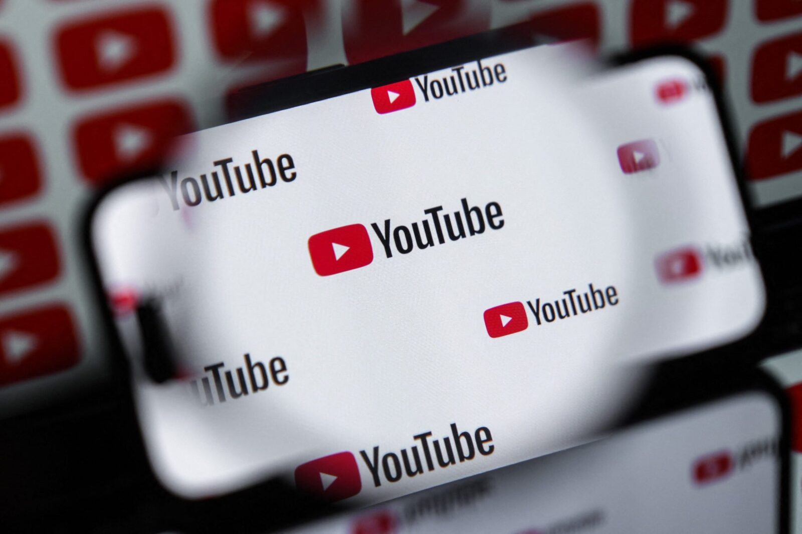 YouTube dă cu virgulă: Un clip nvidia, cu milioane de vizualizări, blocat din cauza unei erori