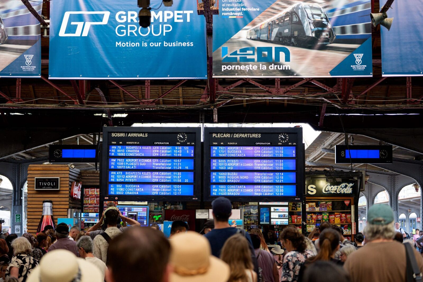 Paște 2026: CFR călători mărește capacitatea trenurilor. Biletele, vândute anticipat