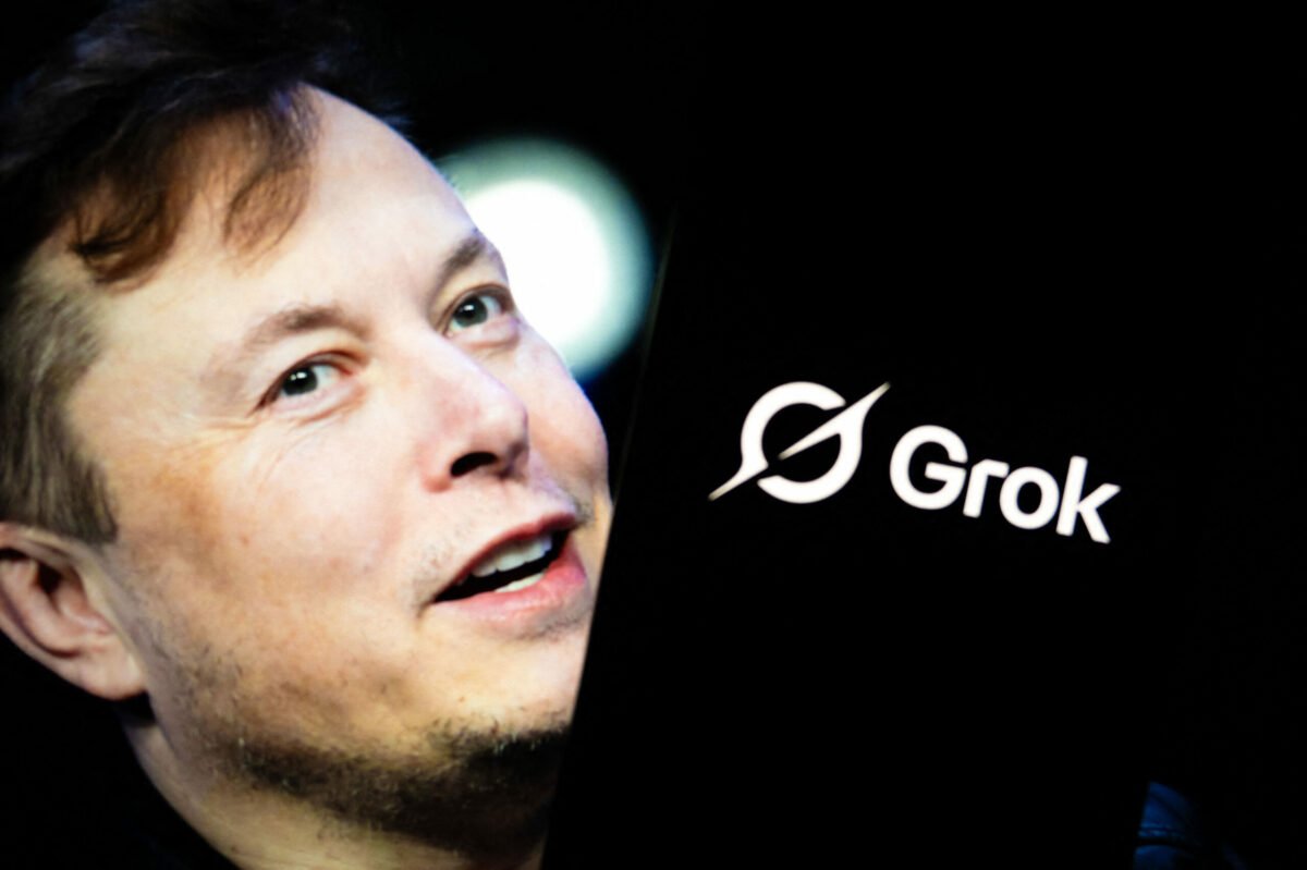 Musk, cerere neașteptată: Companiile listate să se aboneze la Grok