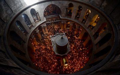 G4Media: Lumina Învierii aduce pace. Hristos a Înviat!