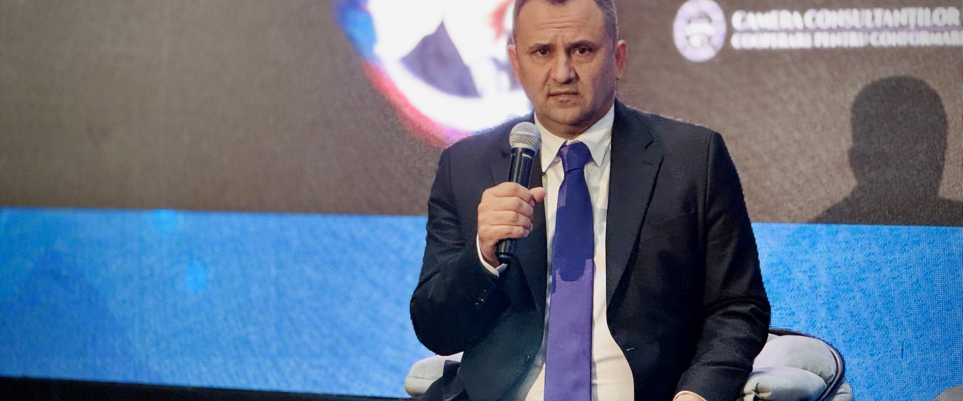 Șeful ANAF, șocat: „Păienjeniș de firme” pentru fraude!