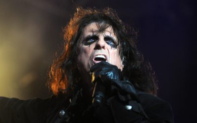Cine l-a salvat pe HOLLYWOOD Sign? Alice Cooper, rockstarul care a făcut minuni!