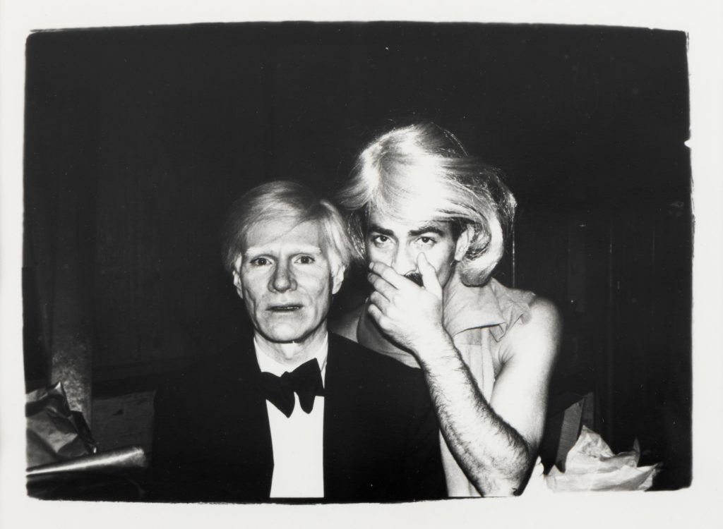 Vâlcov își vinde arta: A doua colecție ajunge la licitație artmark