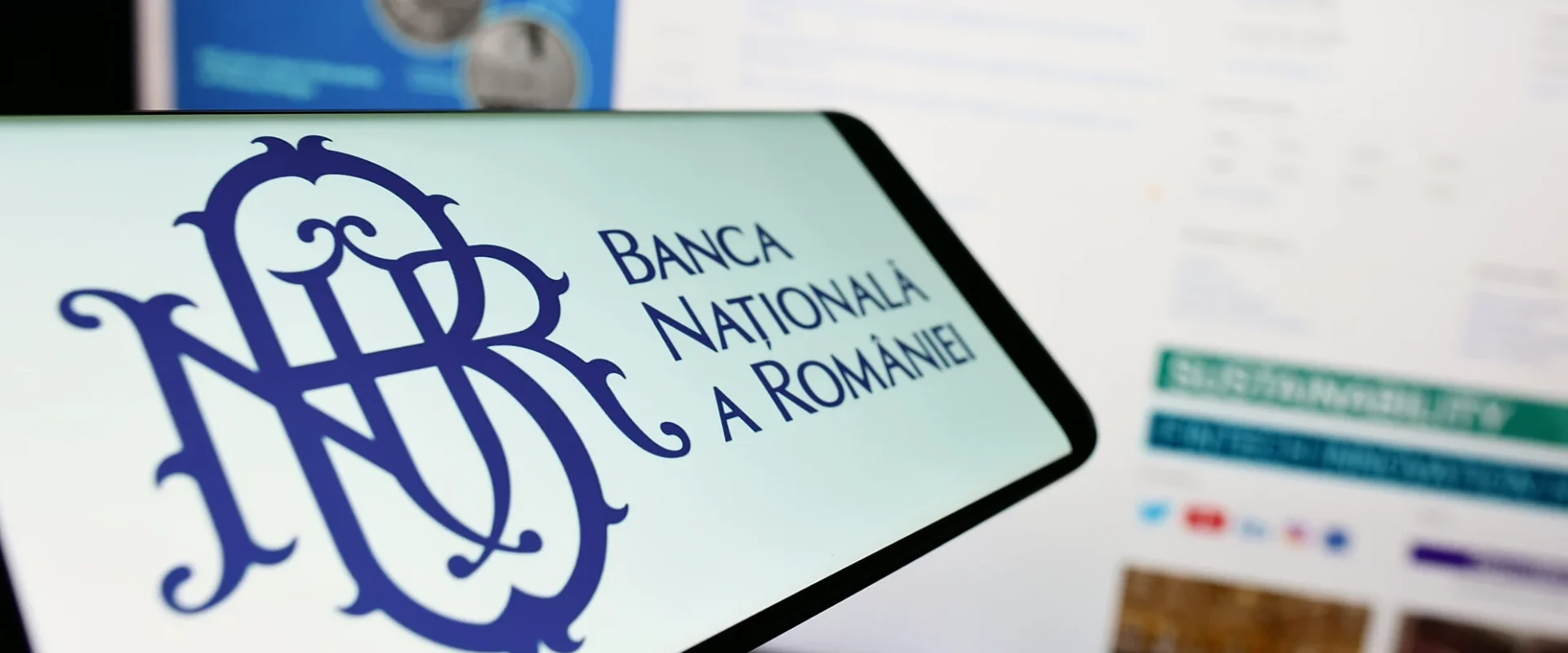 România, în pericol! BNR avertizează: Junk bond-uri și costuri mari de împrumut