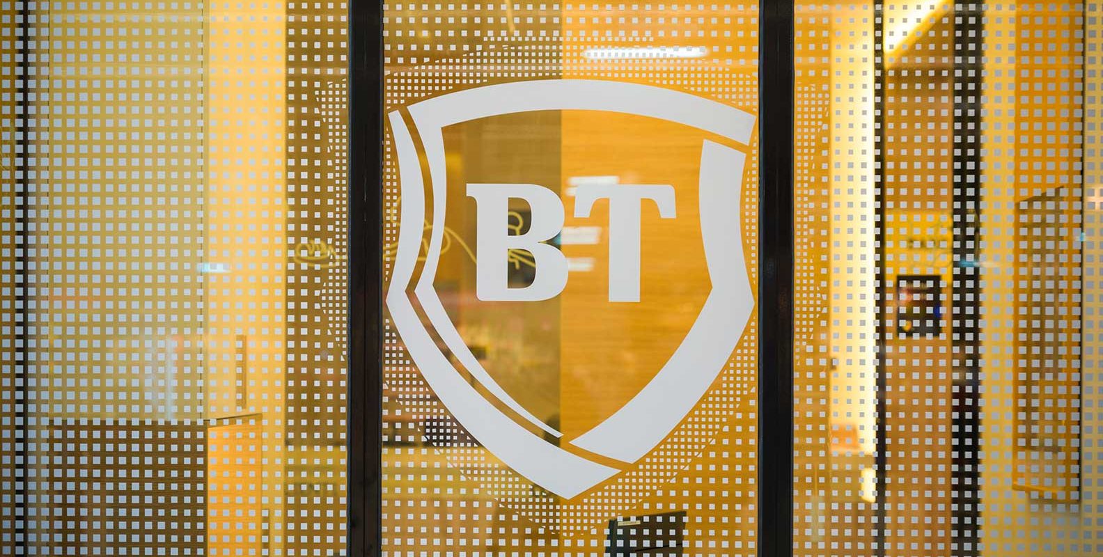Bt: Anunțul băncii transilvania pentru paștele 2026: Ce trebuie să știi
