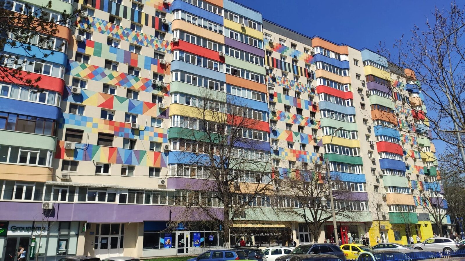 Blocuri: Proprietarii riscă amenzi grele dacă Asociația nu respectă legea