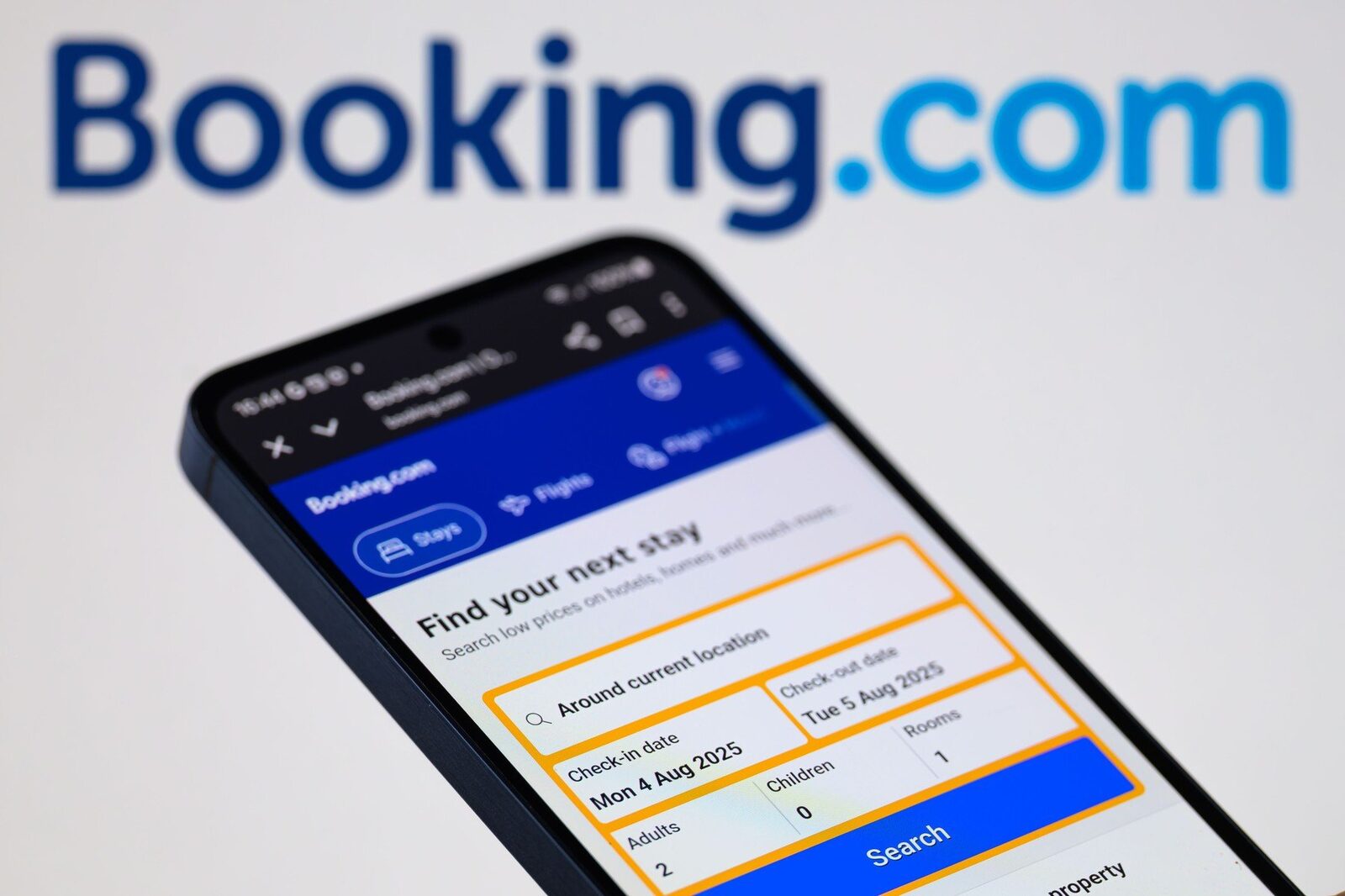 Booking, ținta hackerilor: Datele clienților, expuse într-un atac cibernetic