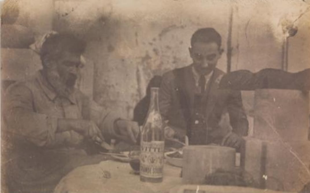 Brâncuși, de Paște: Ouă pictate și bucate alese. Festinuri memorabile