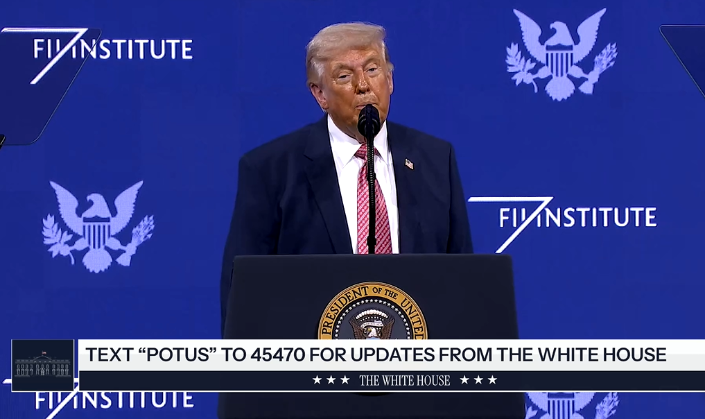 Trump, amenințări dure la adresa Chinei: Taxe vamale de 50% pentru Iran