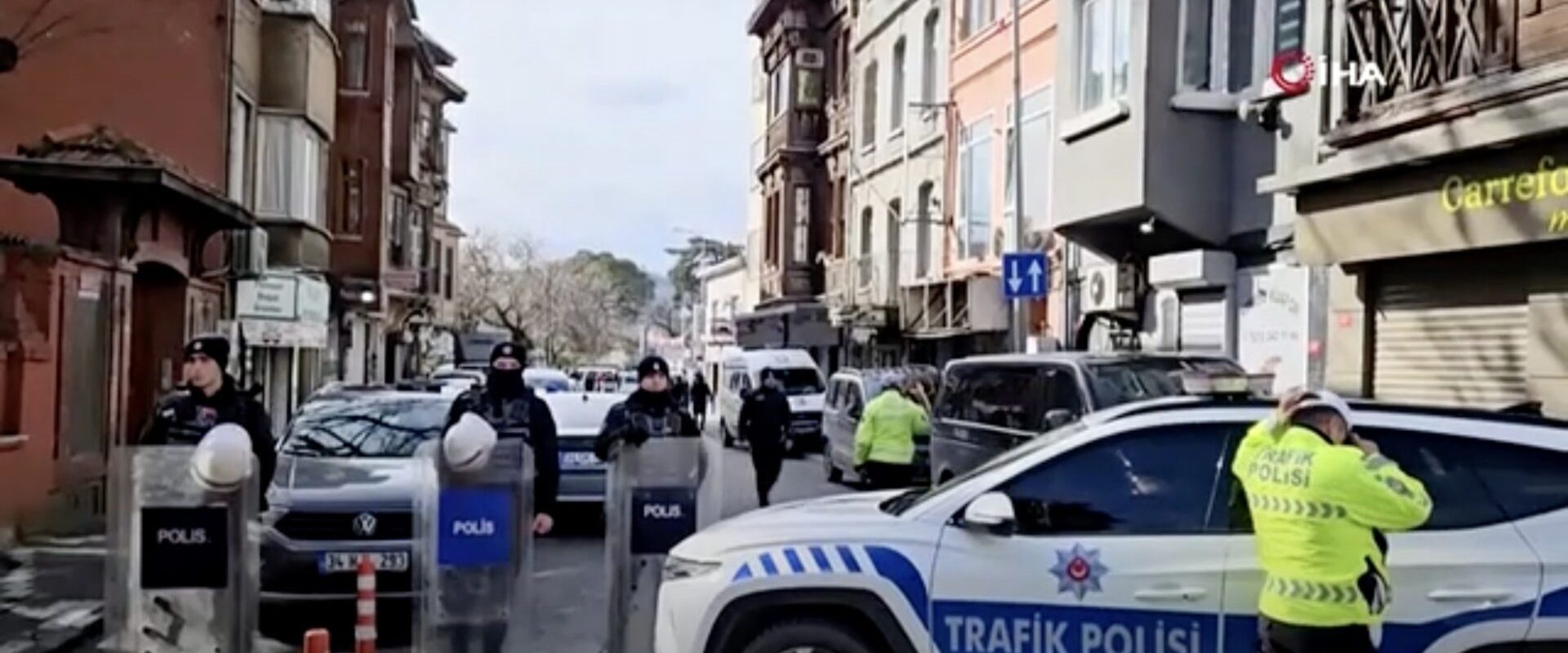 Atac armat într-un liceu din Turcia: 16 răniți, atacatorul, fost elev, s-a sinucis