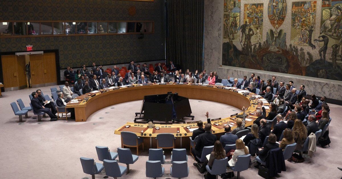 China și Rusia blochează rezoluția ONU privind Strâmtoarea Ormuz