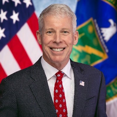 Americanul jennifer granholm: „final fericit” în război