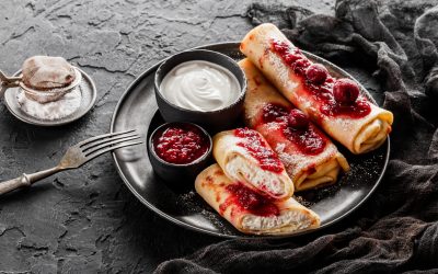 Clătite la cuptor, deliciul copilăriei: Rețeta cu brânză de vaci