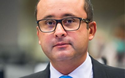 Romgaz, aproape de preluarea Azomureș. Oferta, pe masa acționarilor, spune secretarul de stat